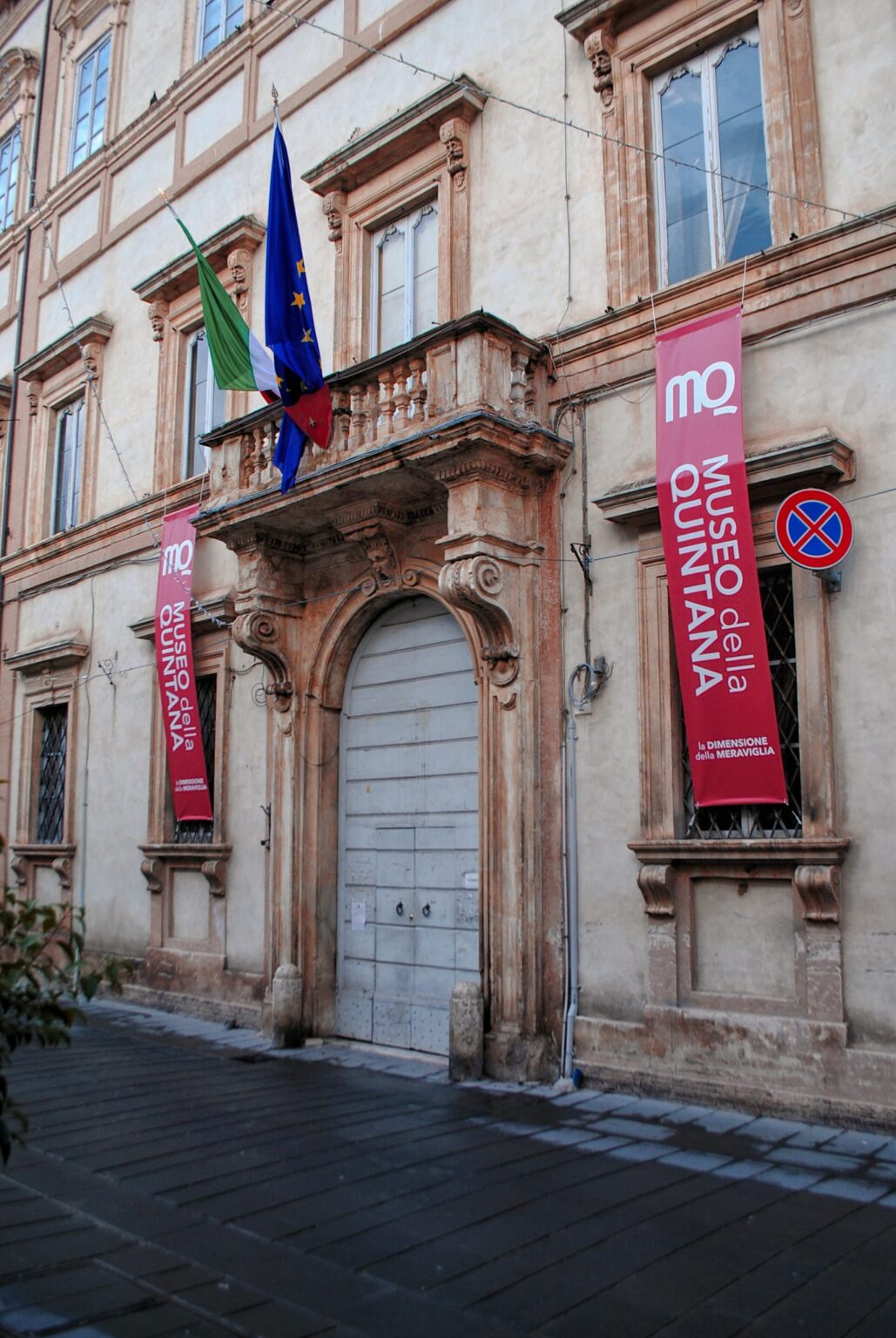 Acconciatura Quintana Foligno : C) Acconciatura Capelli Sciolti: Quale Sceglieresti?